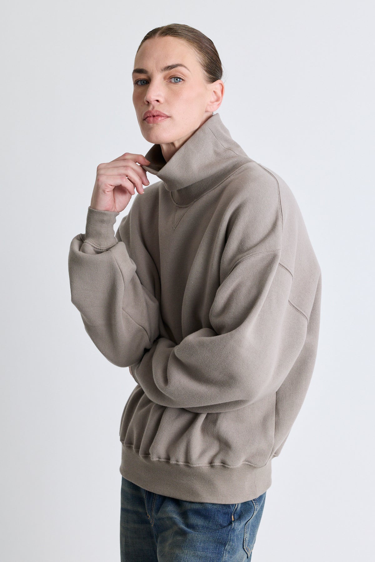 Turtleneck Deb Sweatshirt - Dove