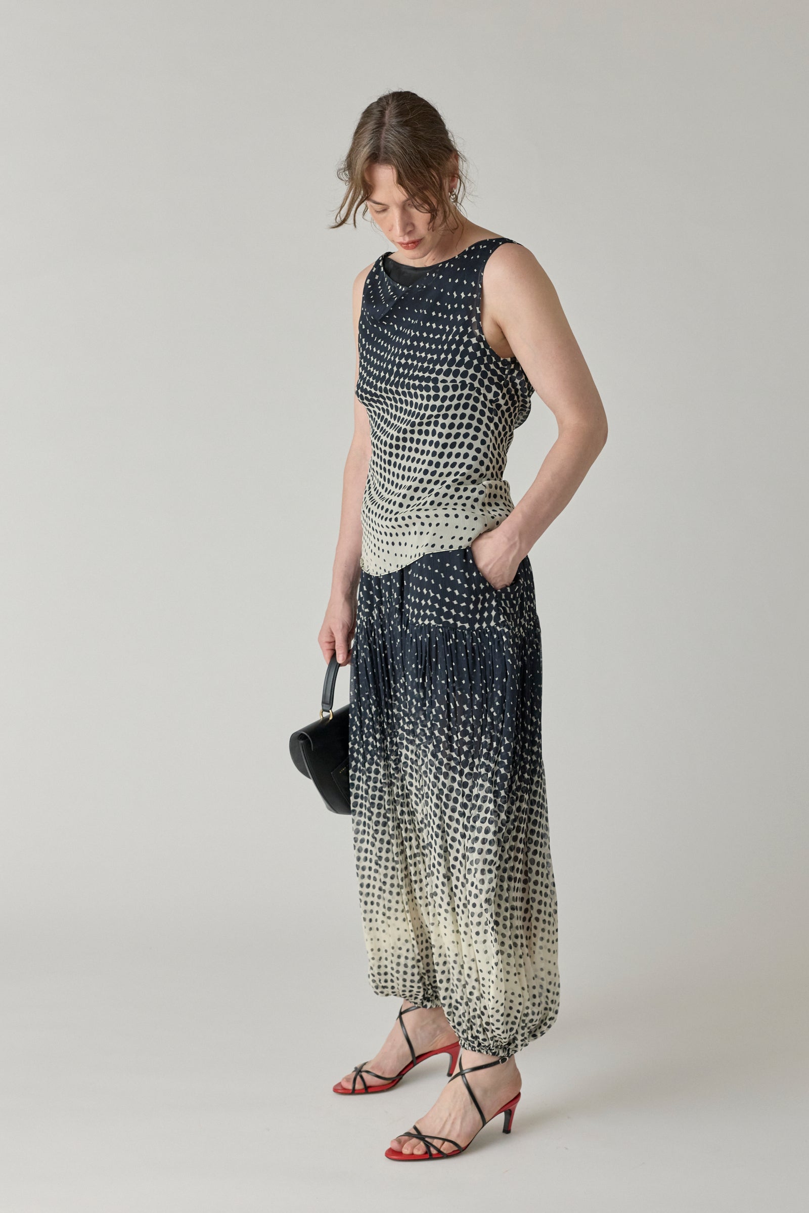 Halftone Wiggle Dot Soft Balloon Pant