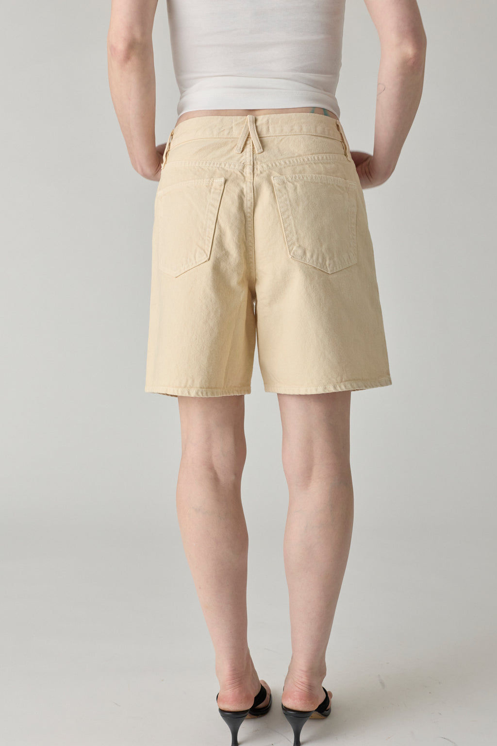 Square Short - Ecru