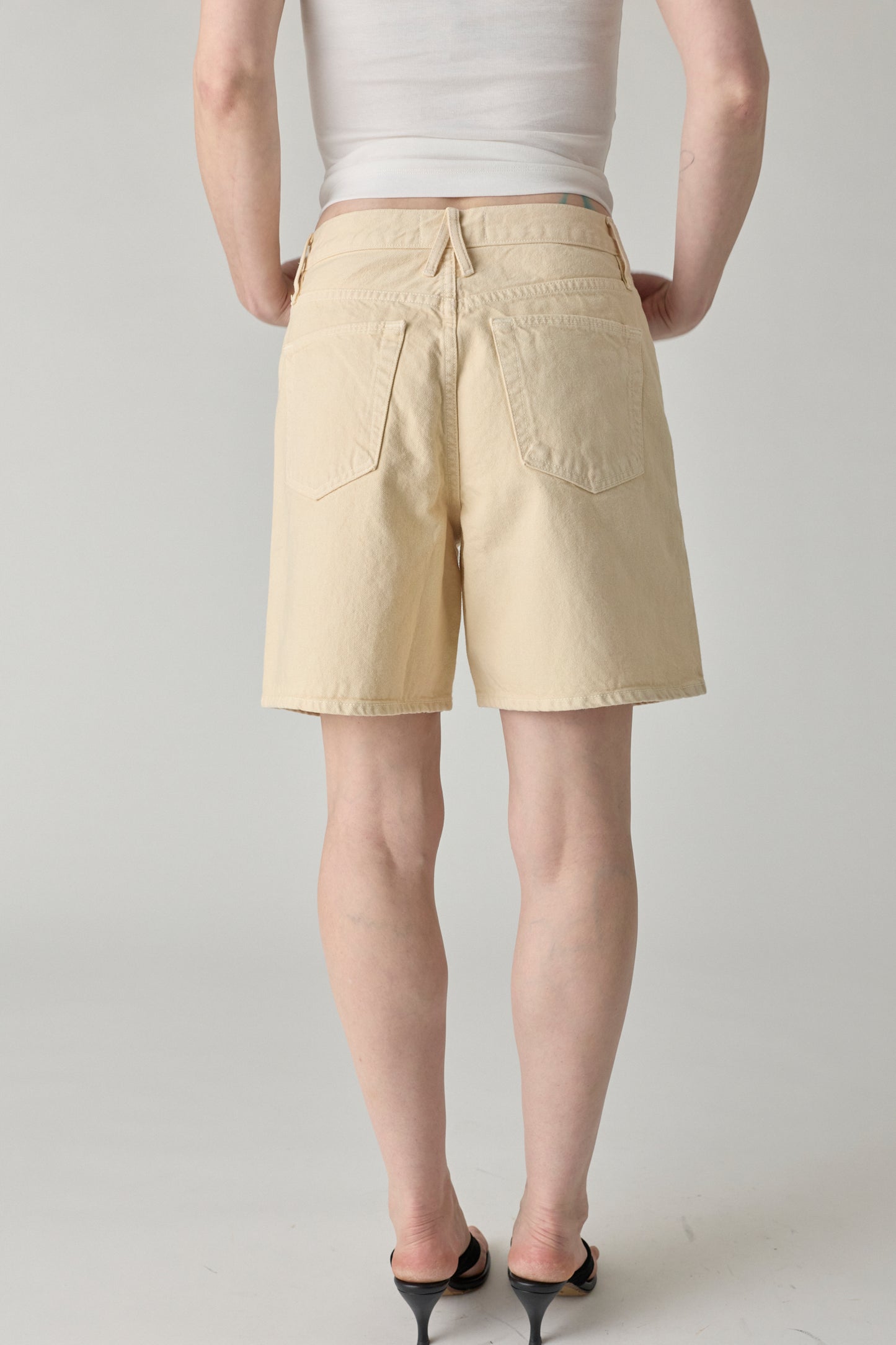 Square Short - Ecru