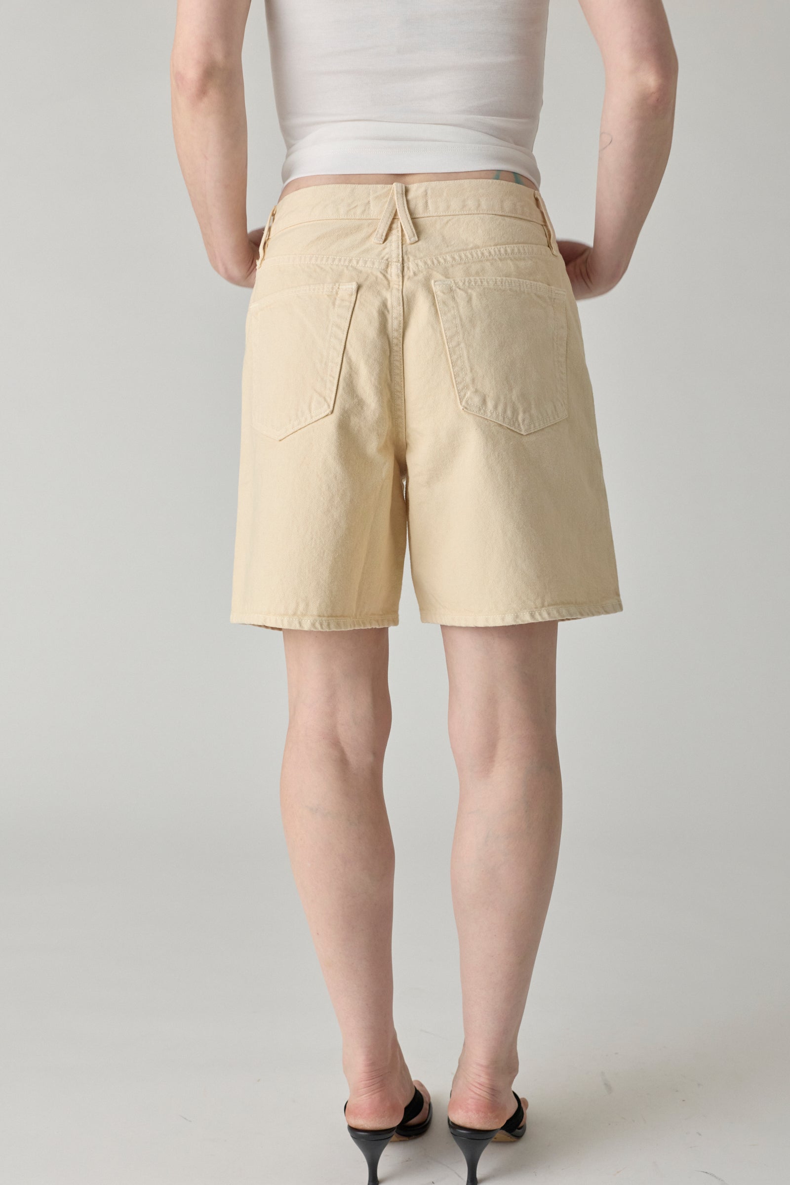 Square Short - Ecru
