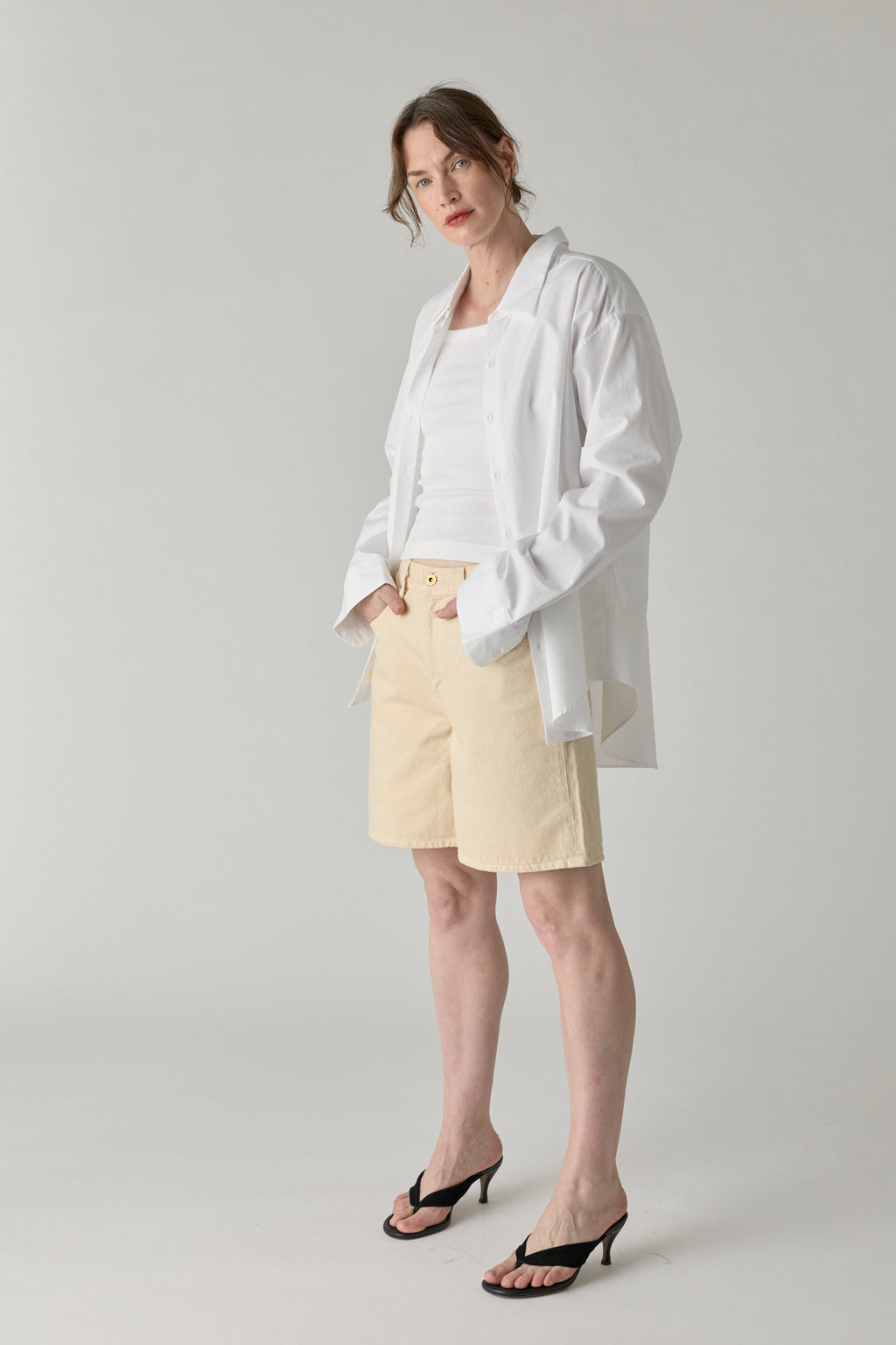 Square Short - Ecru