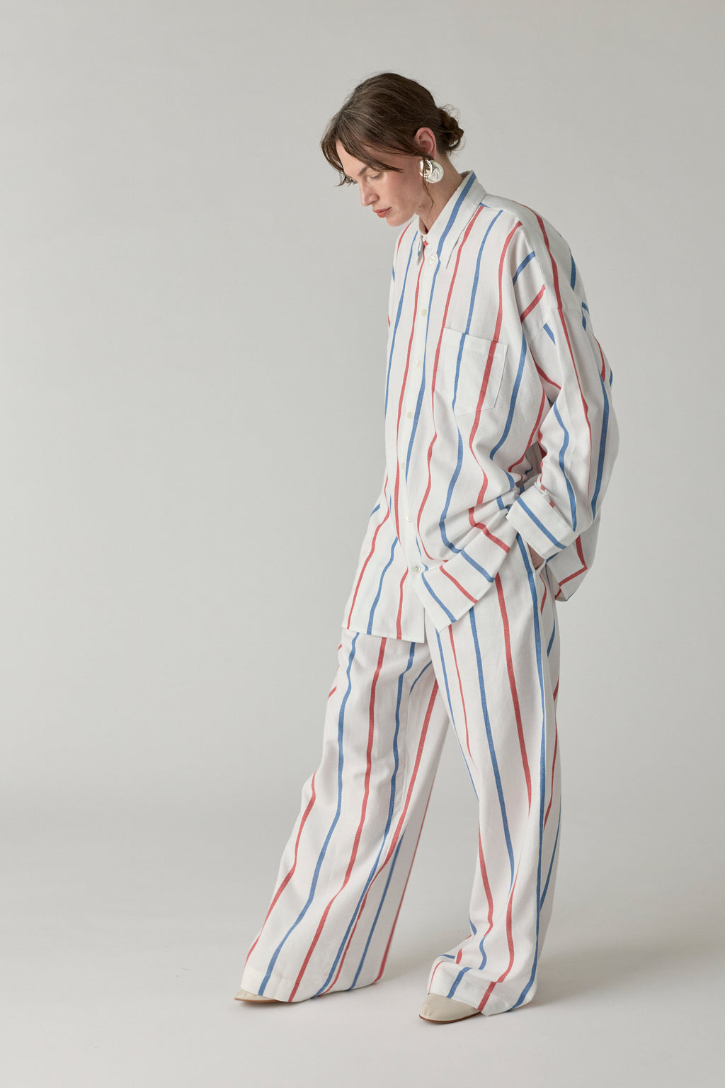 The Oversized Shirt - Blue/Red Stripe