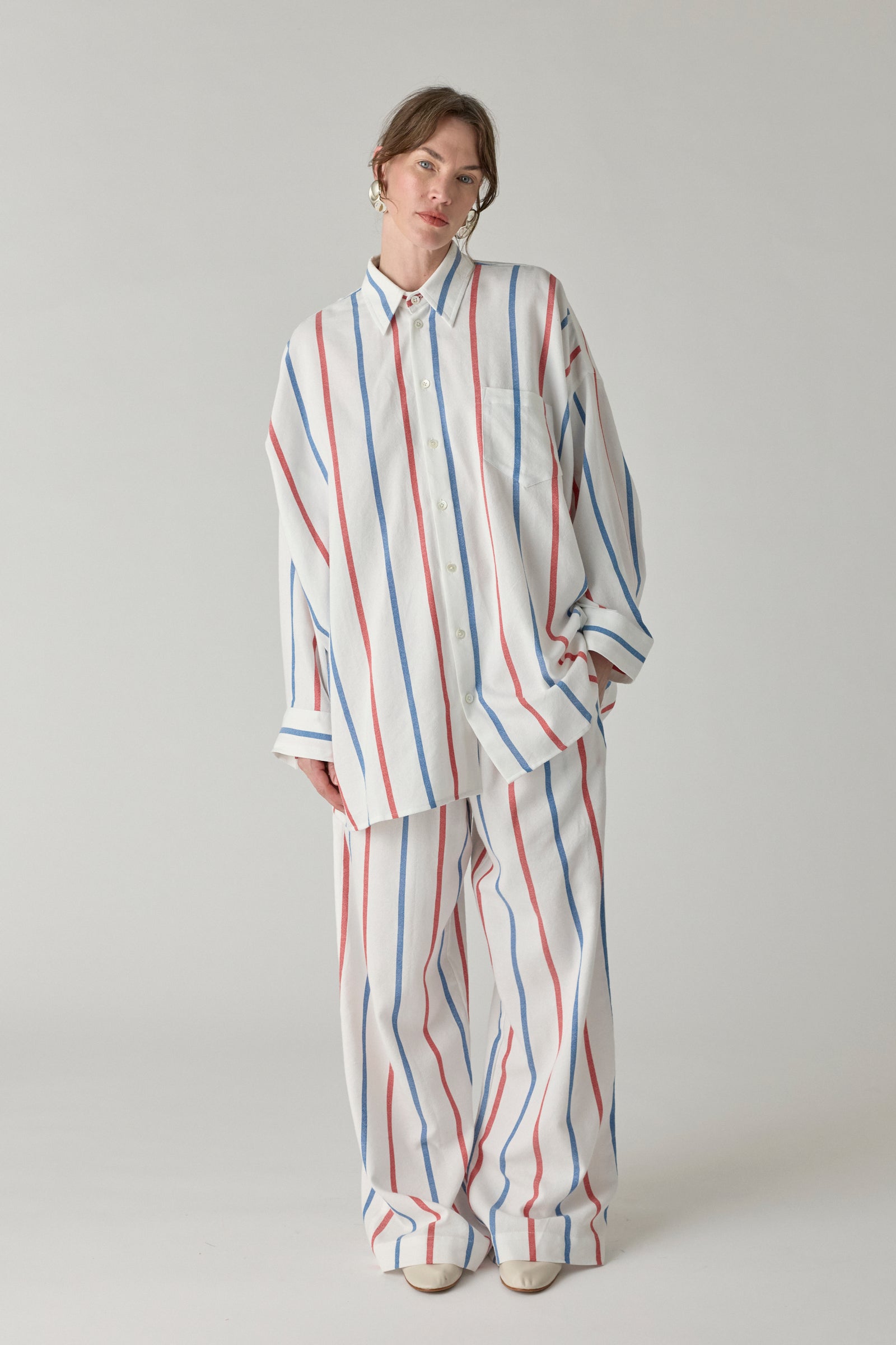The Oversized Shirt - Blue/Red Stripe