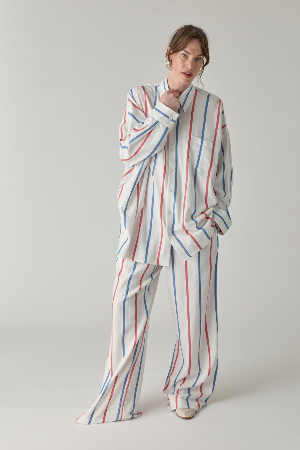 The Oversized Shirt - Blue/Red Stripe