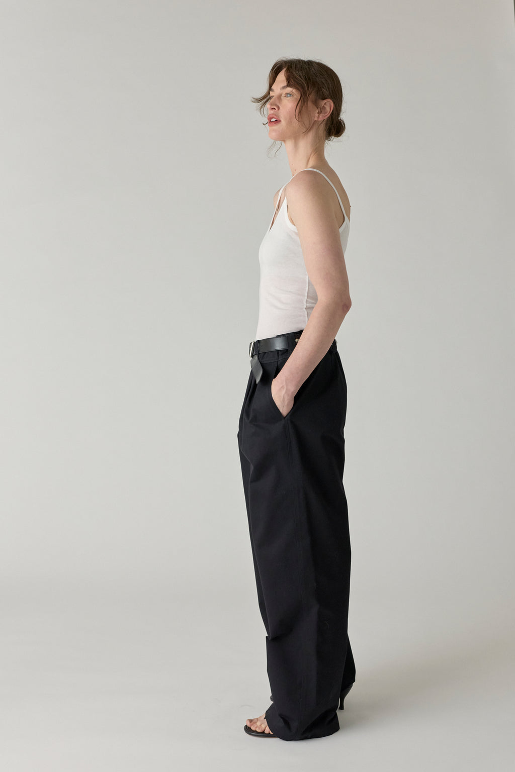 Chino Pant w/ Wide Waistband