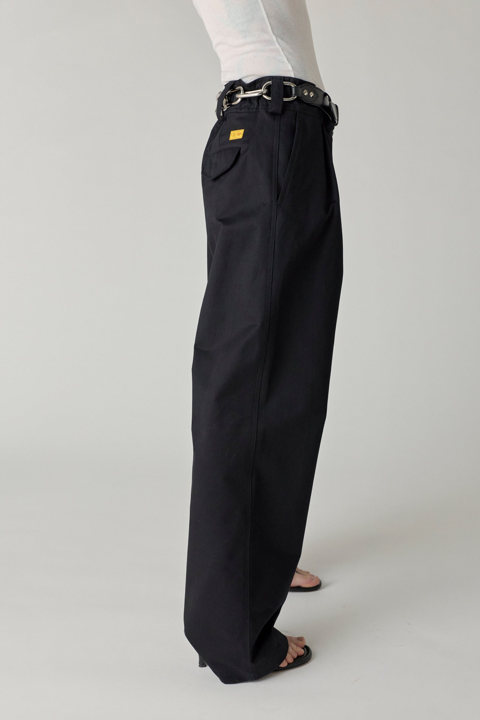 Chino Pant w/ Wide Waistband