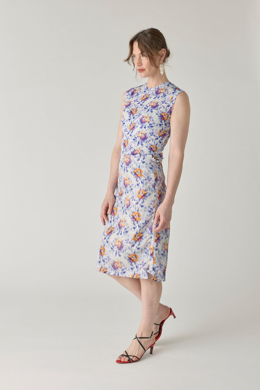 Sleeveless T-Shirt