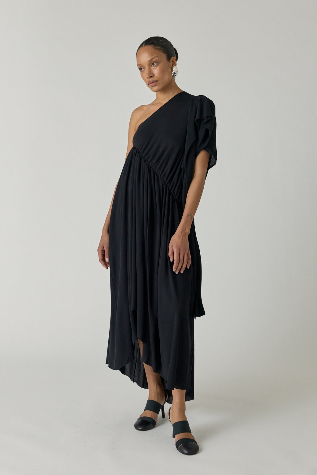 Pivote One Shoulder Flou Dress