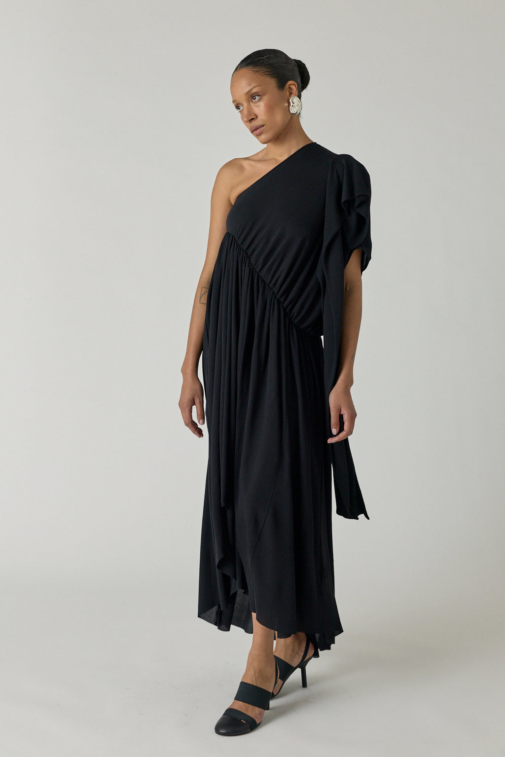 Pivote One Shoulder Flou Dress
