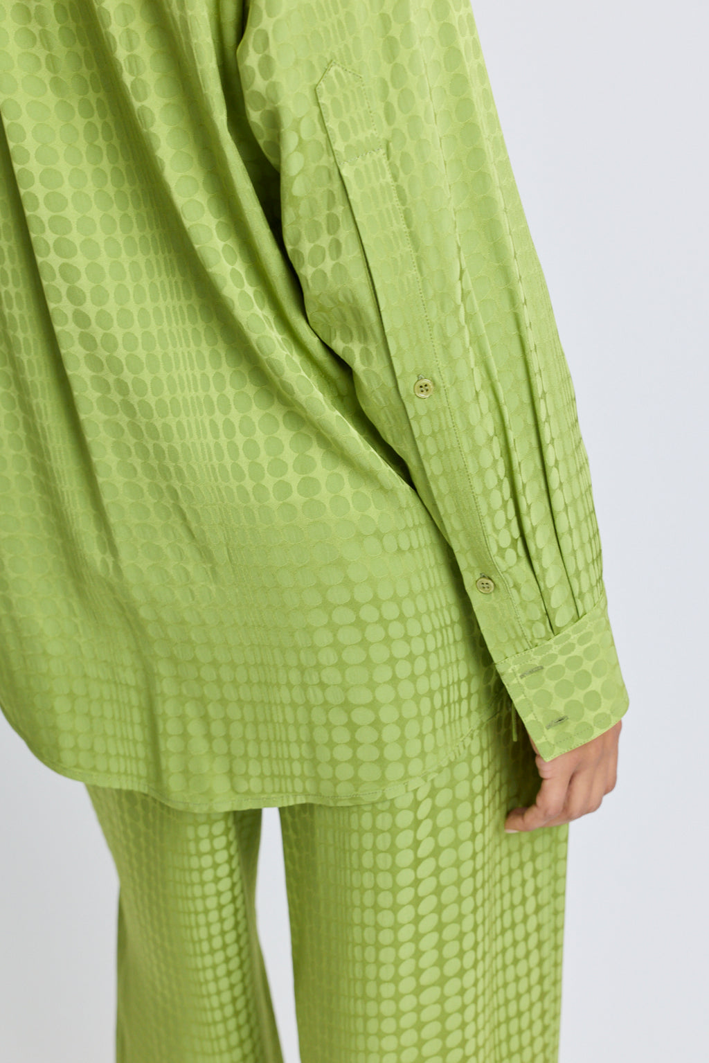 Wiggle Dot Jacquard Classic Shirt