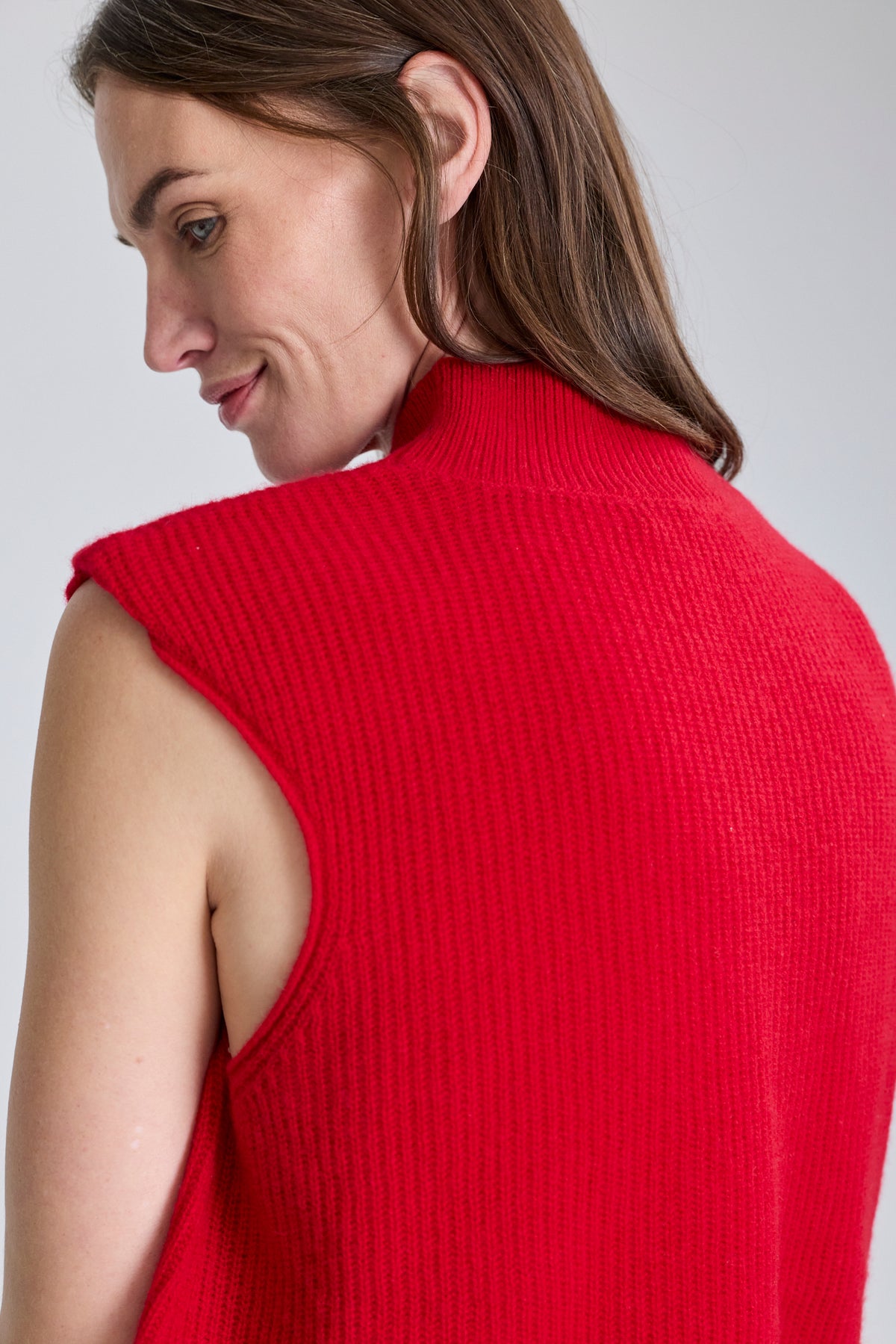 Cashmere Vase Top - Red