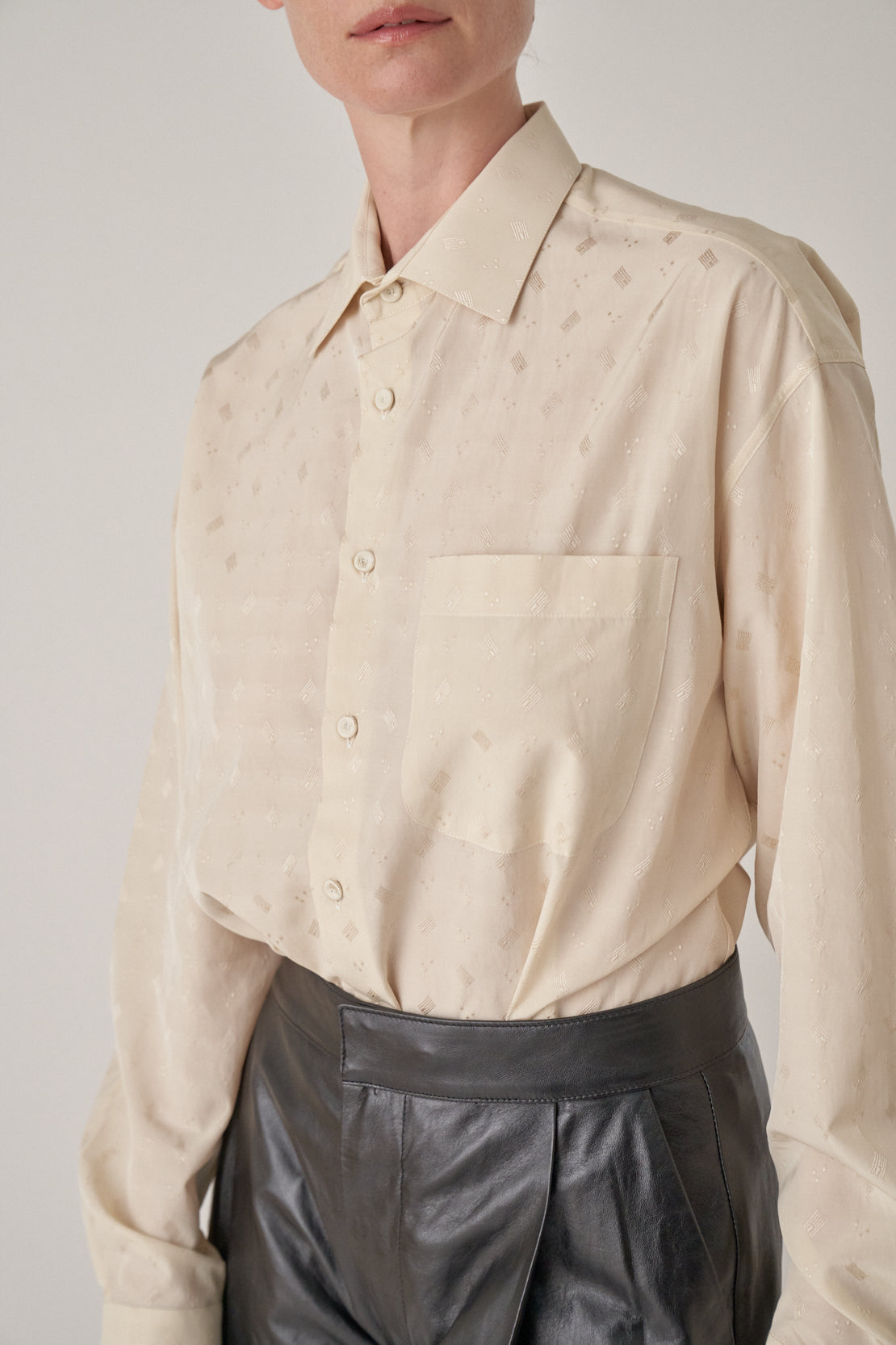 Fluid Geometric Button Down