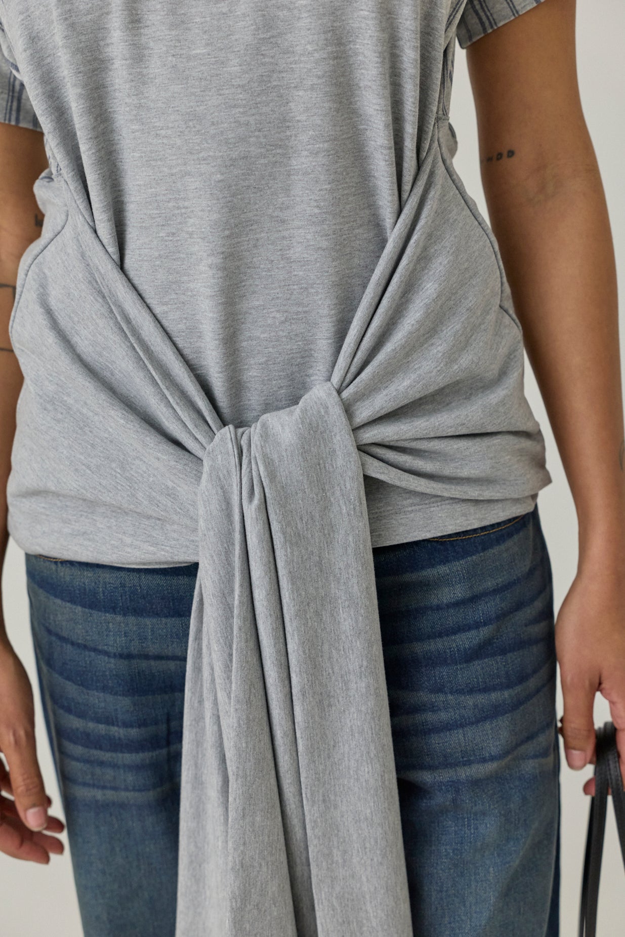 Prinnie T-Shirt With Ties