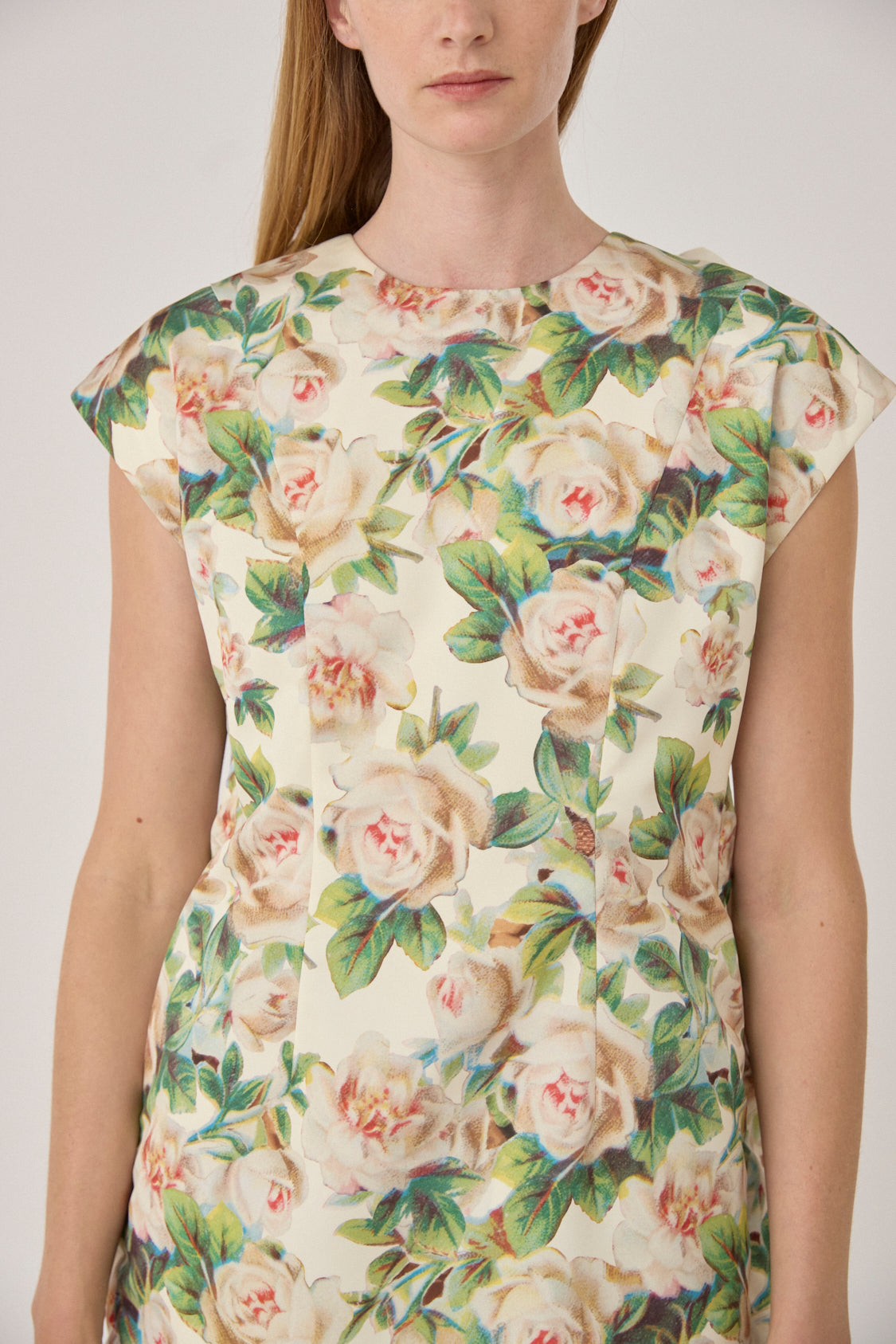 Fitted-Back Ruched Detail Chain Dress