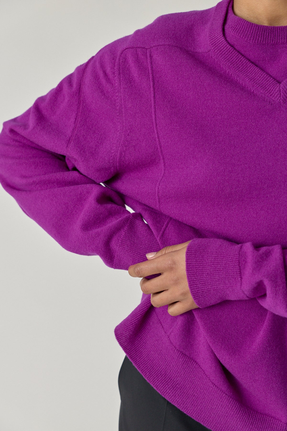 Col V Col Rond Sweater