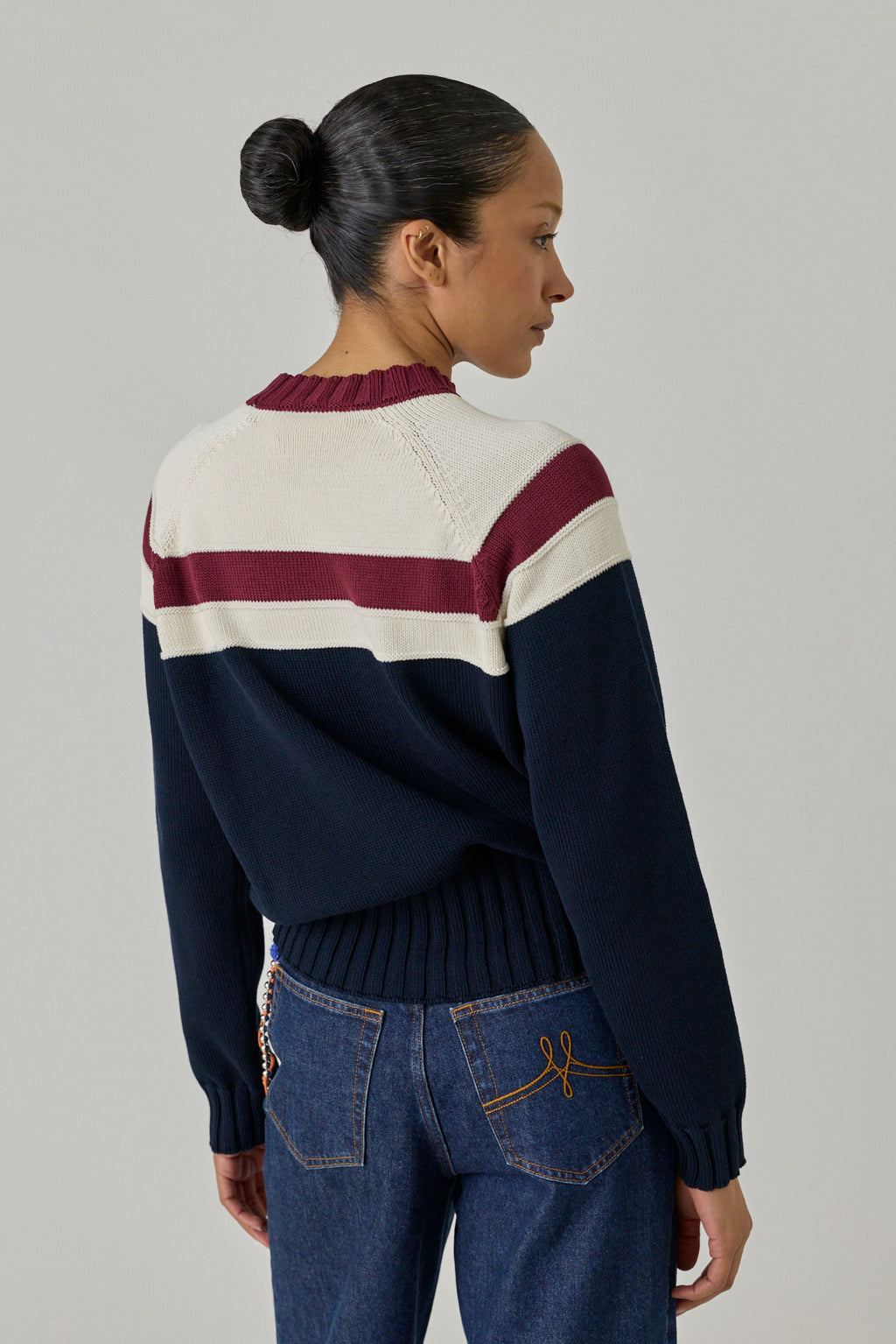 Roundneck Sweater - Navy