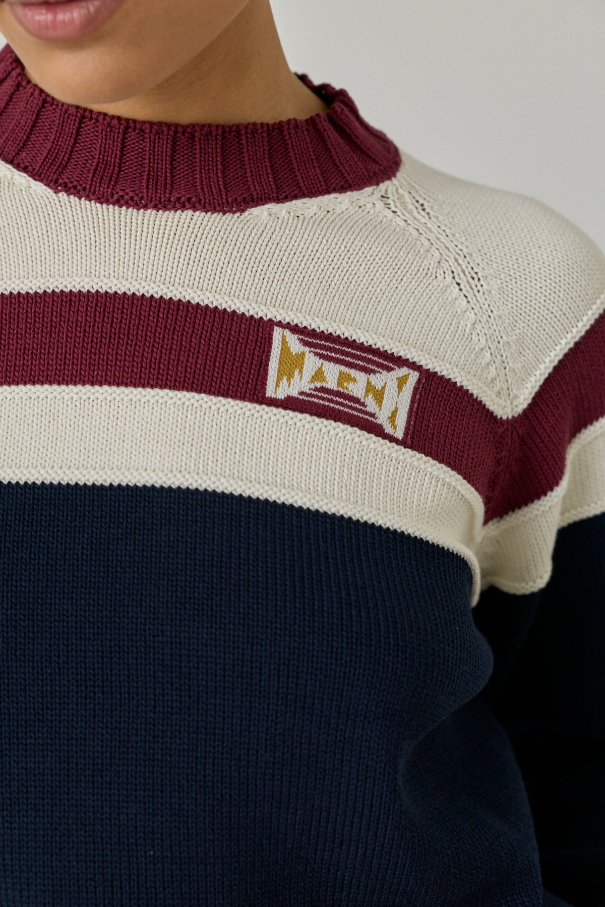 Roundneck Sweater - Navy