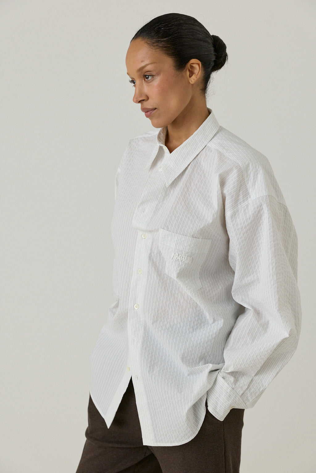 Classic Twisted Shirt - Pin stripe