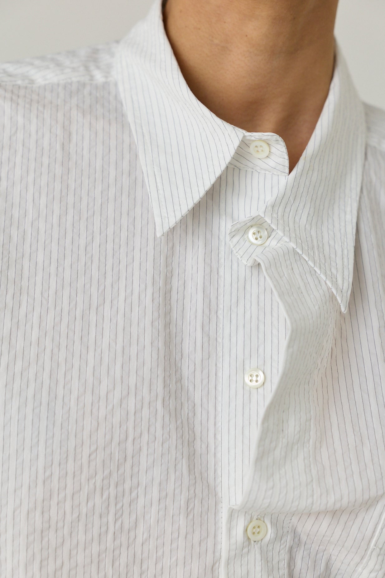 Classic Twisted Shirt - Pin stripe