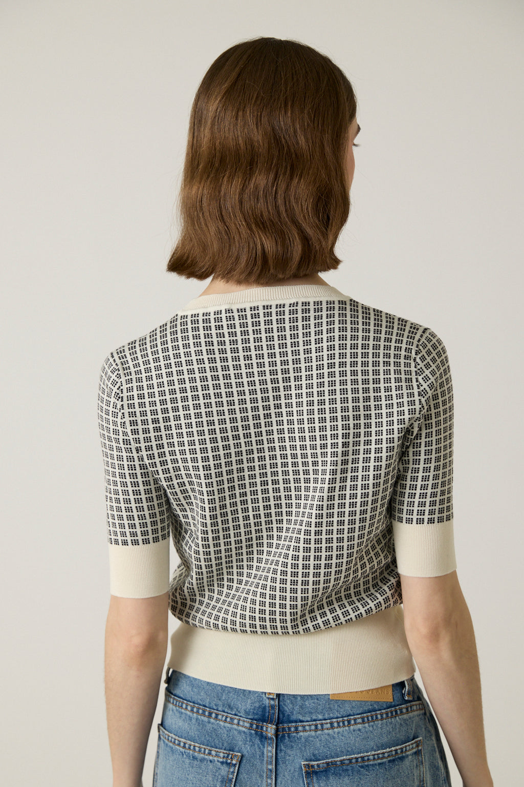 Short Sleeve Roundneck Sweater