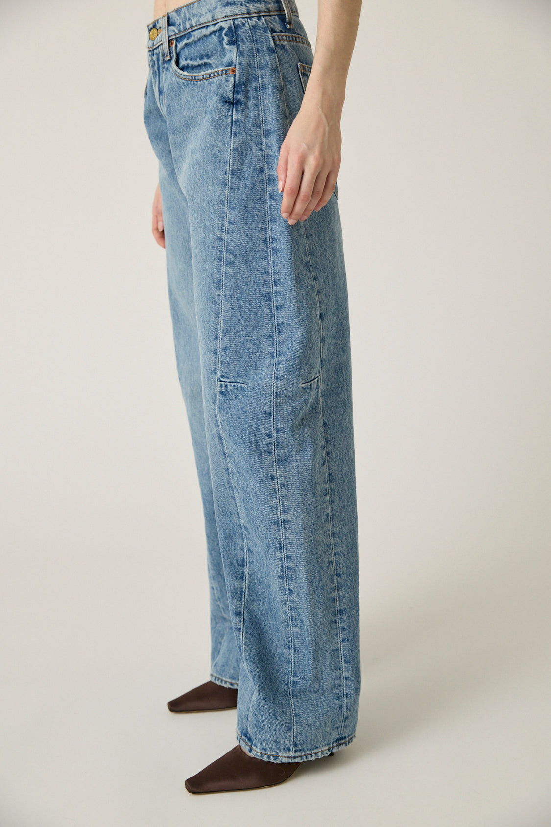 Relaxed Lasso Cuffed - Jane