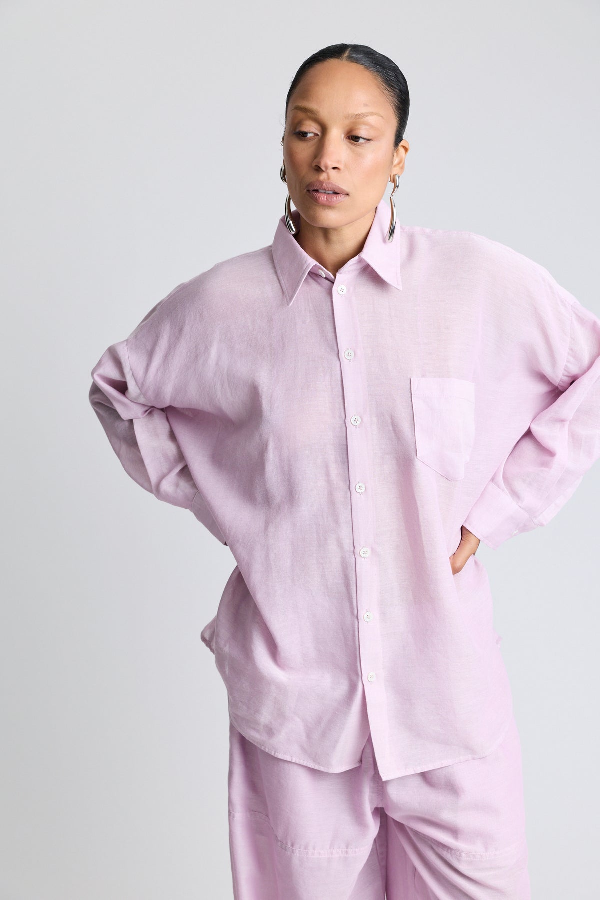 The Oversized Shirt - Lavender
