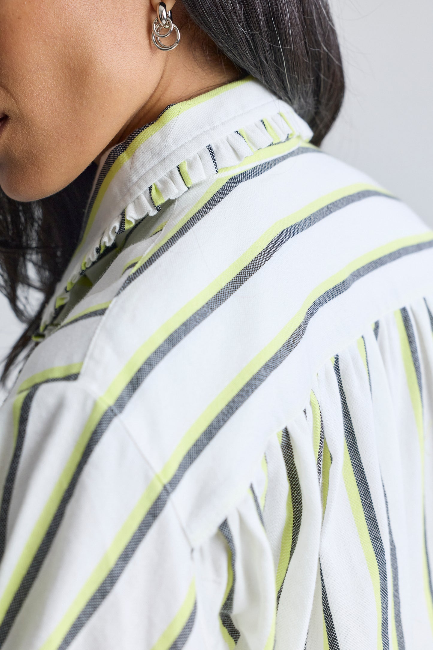 The Blouse - Silk Sunny + Black