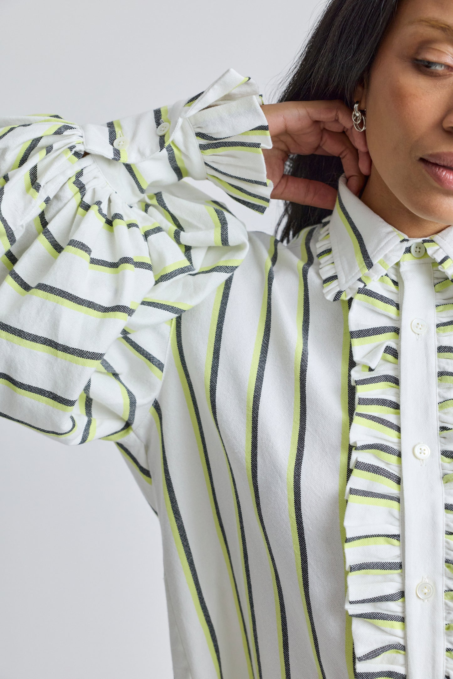 The Blouse - Silk Sunny + Black