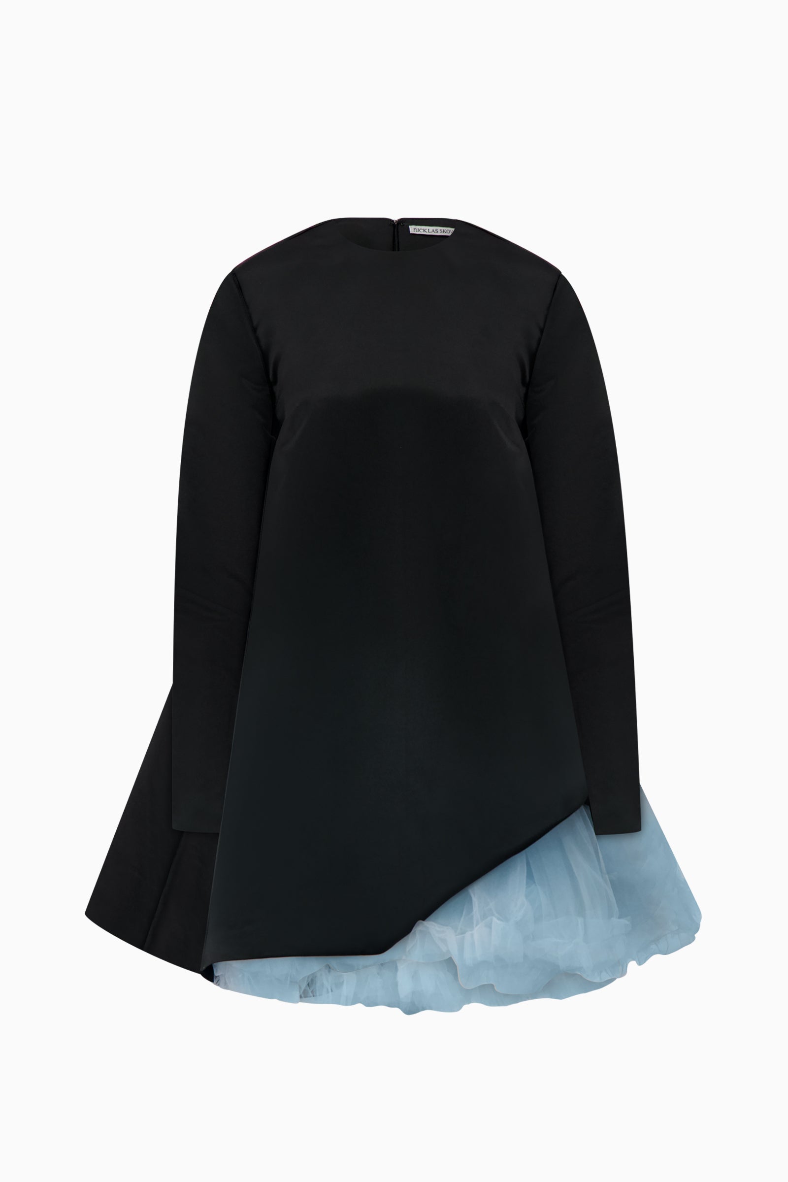 Nicklas Skovgaard – Absolutely Fabrics