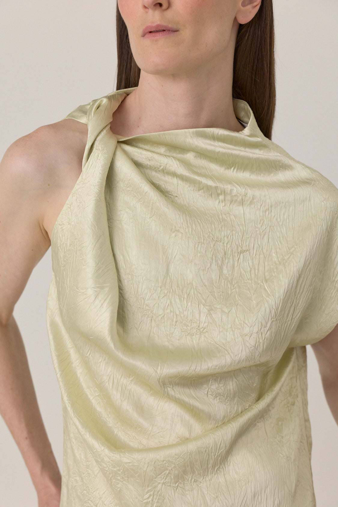 Twist Shoulder Top - Pistachio