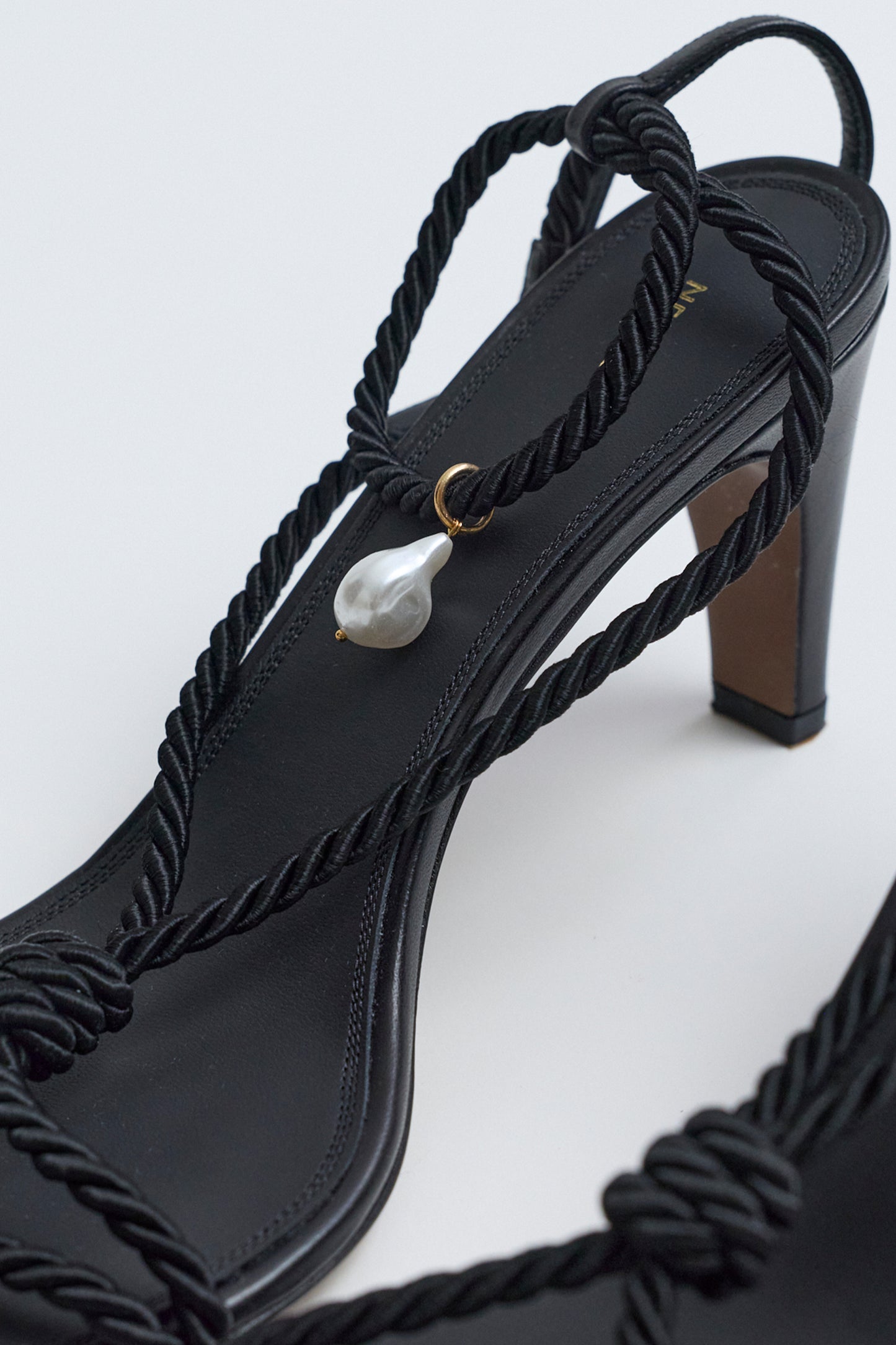 Garnet Sandal