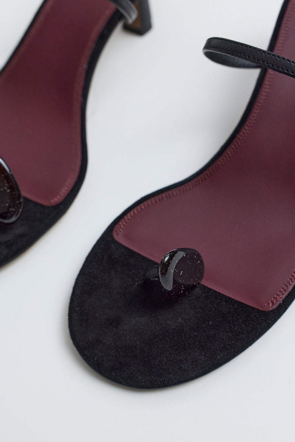 Mondor Sandal - Black