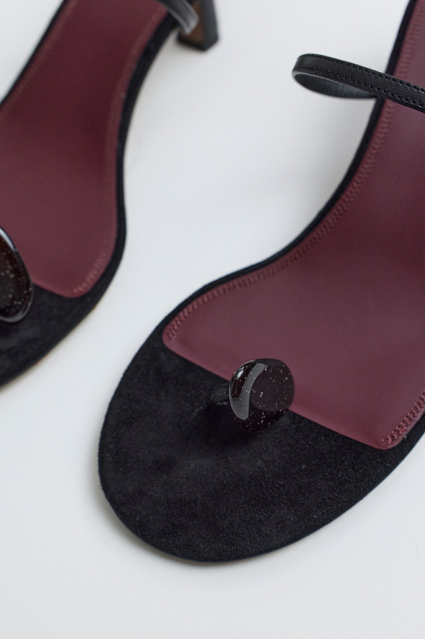 Mondor Sandal - Black
