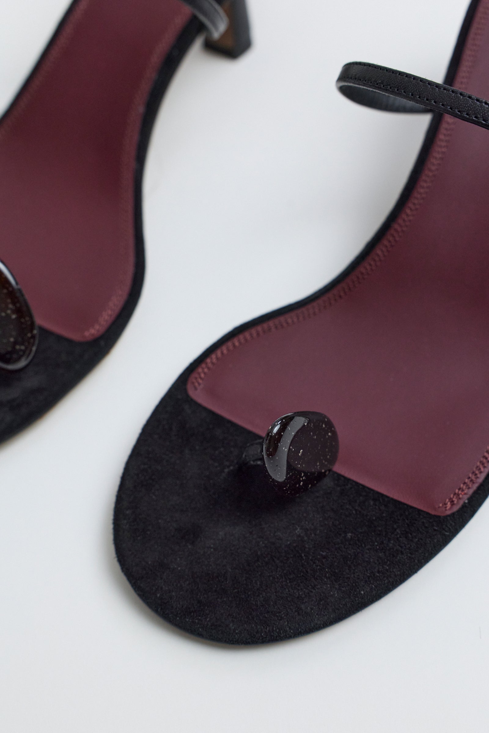 Mondor Sandal - Black