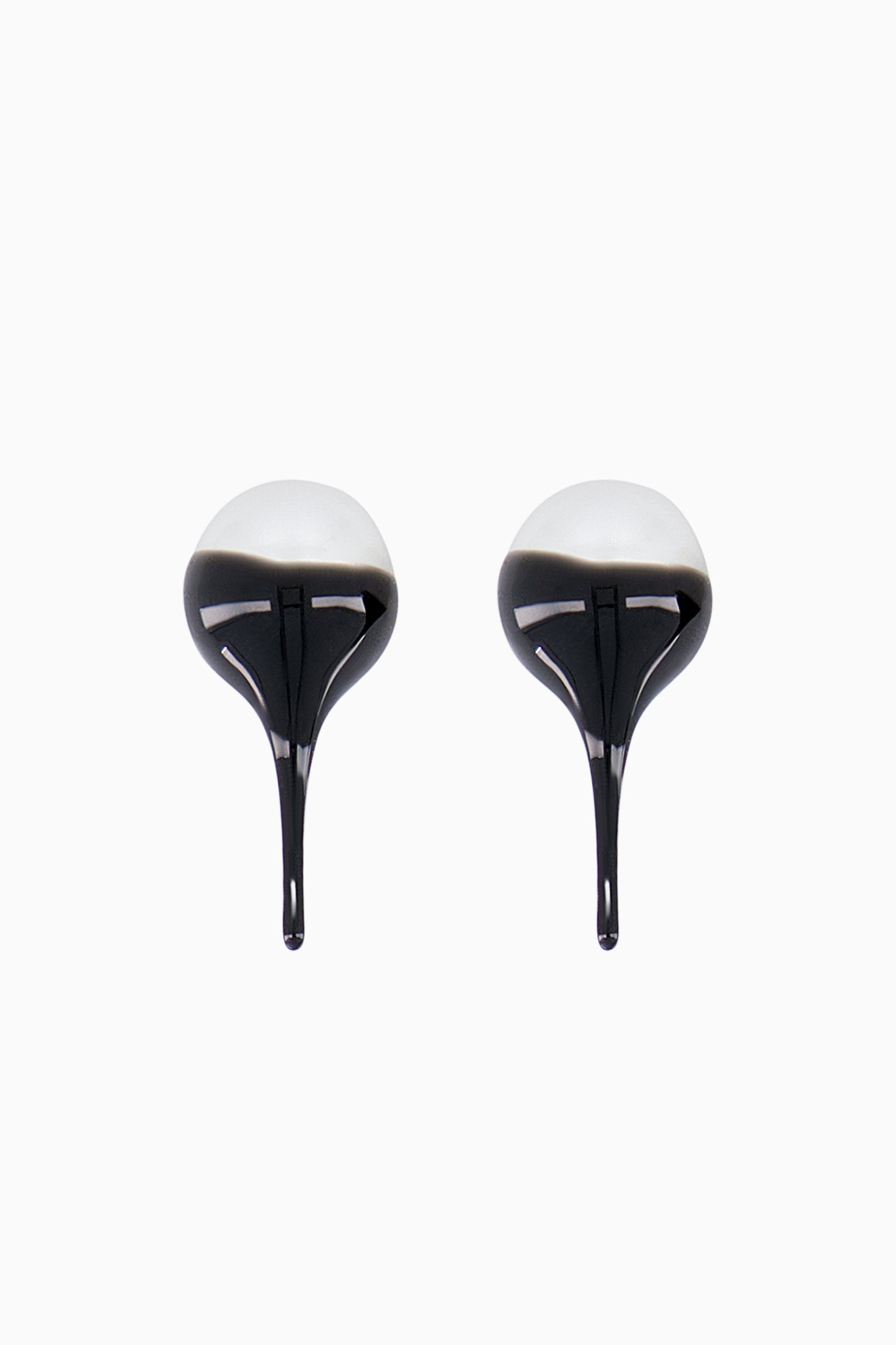 Dipped Pearl Studs - Black