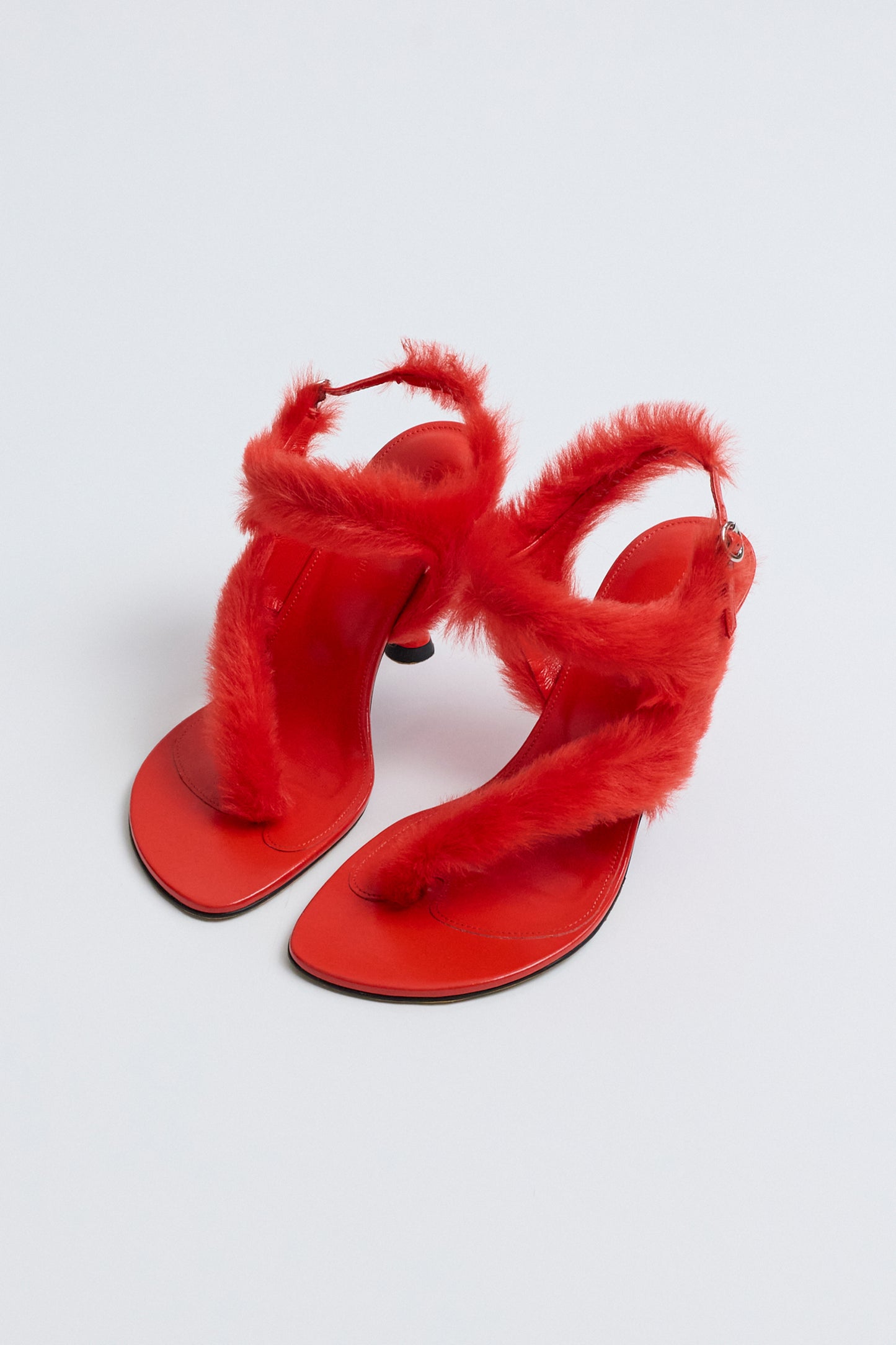 Tee 85 Thong Shearling Sandal