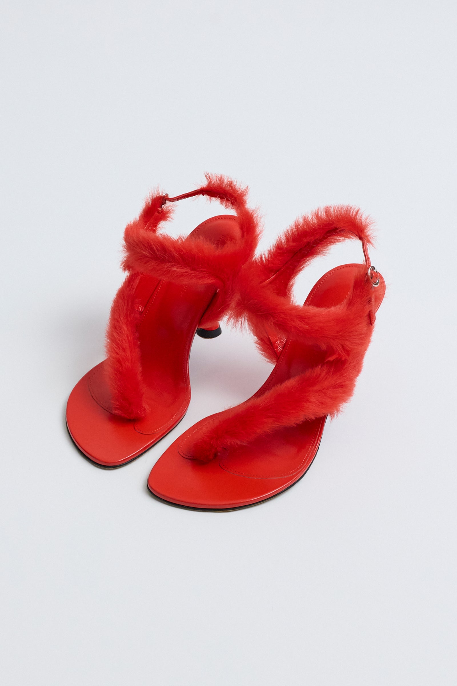 Tee 85 Thong Shearling Sandal