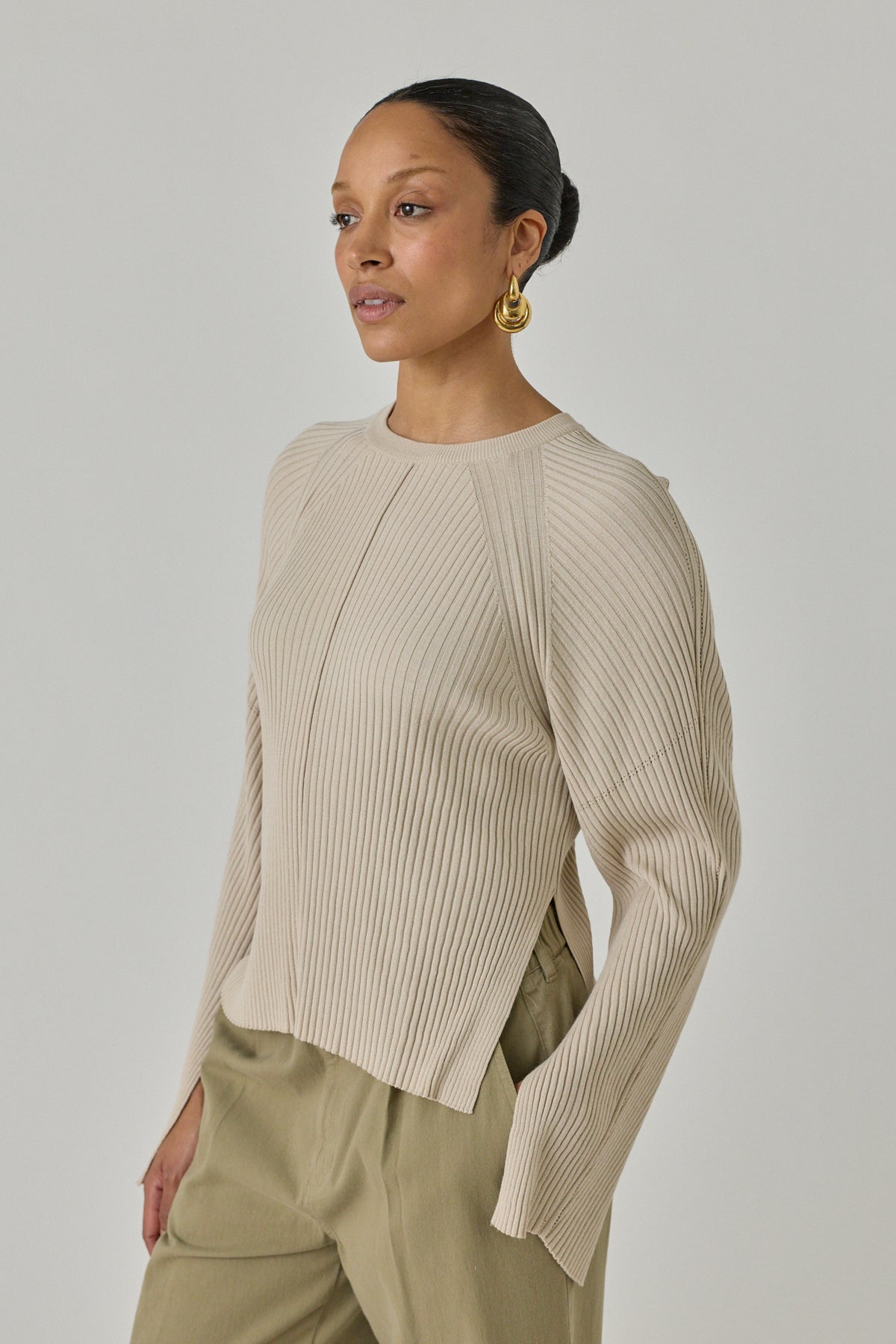 Slit Cuffs Ribbed Knit Top