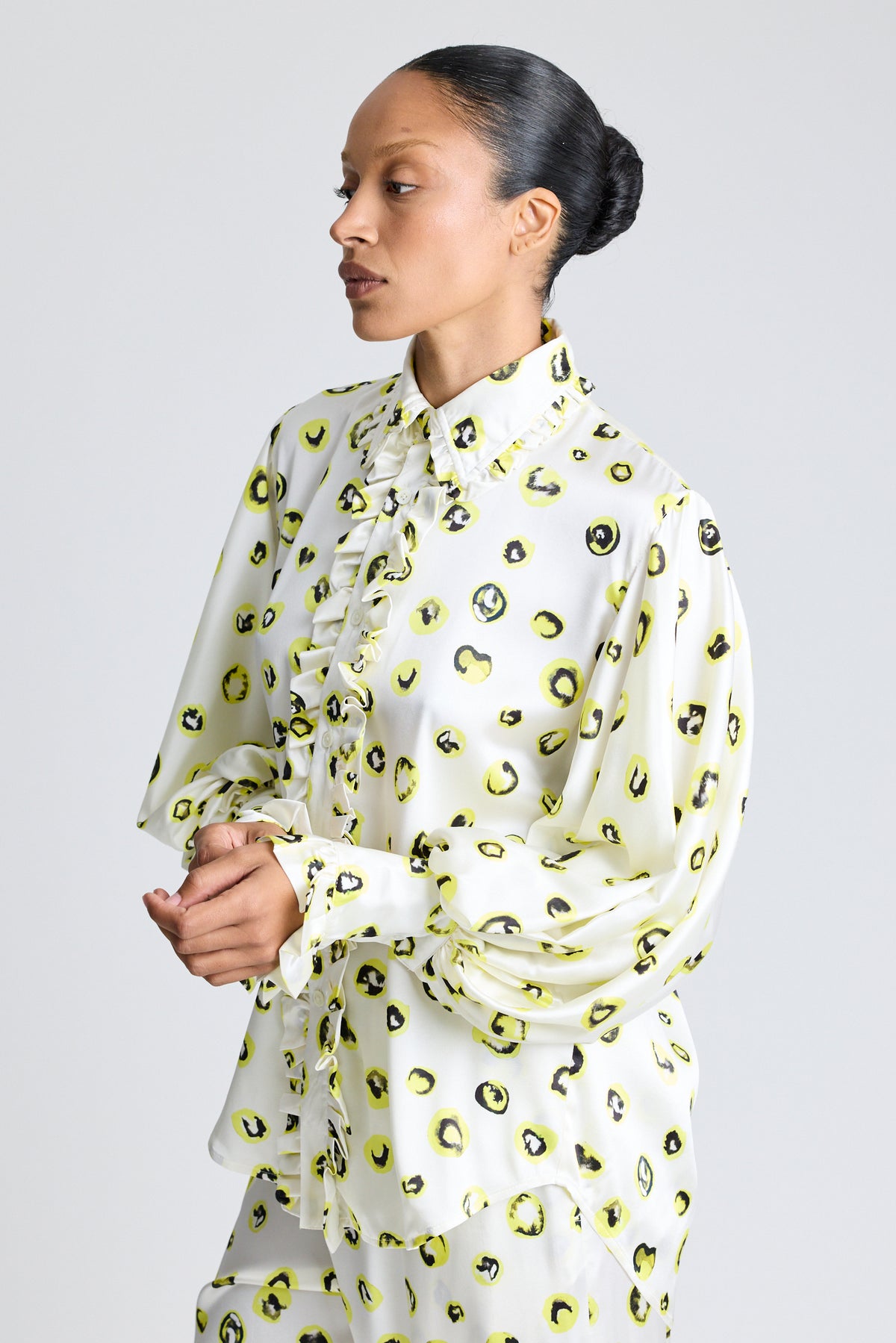 The Blouse - Sunny & Black