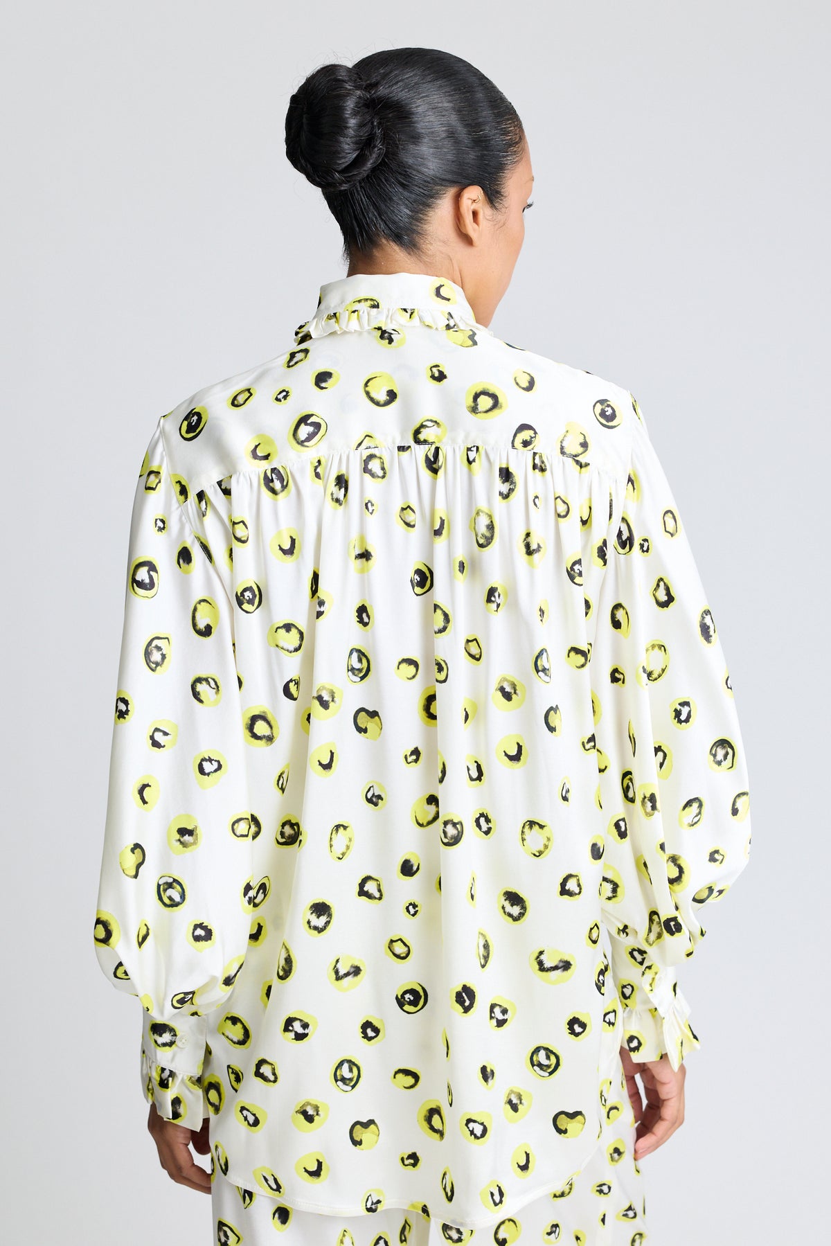 The Blouse - Sunny & Black