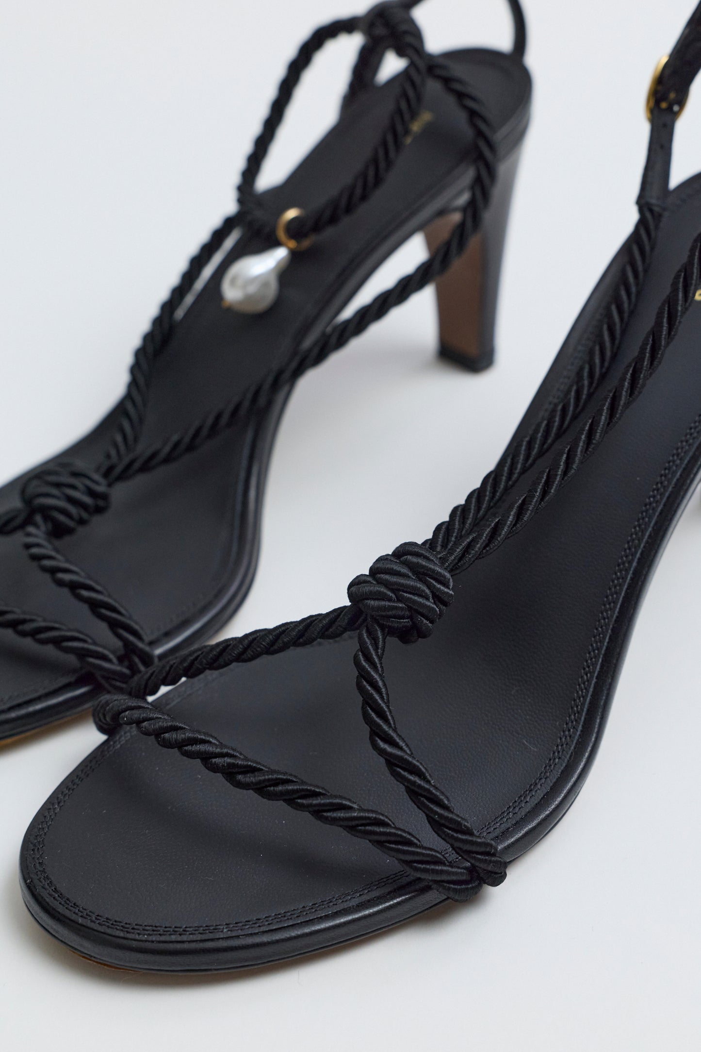 Garnet Sandal