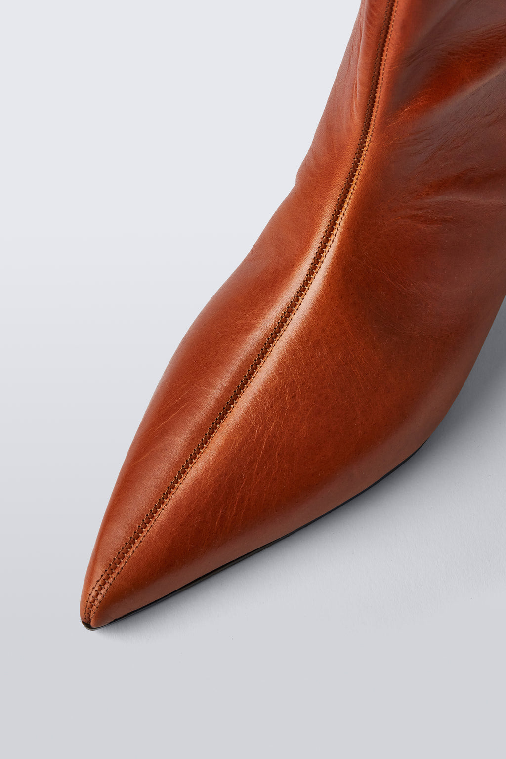 Tapek Boots - Distressed Tan