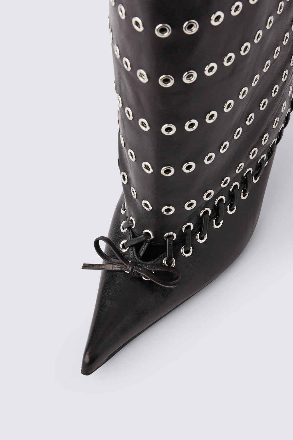Soft Grommet Level Boots