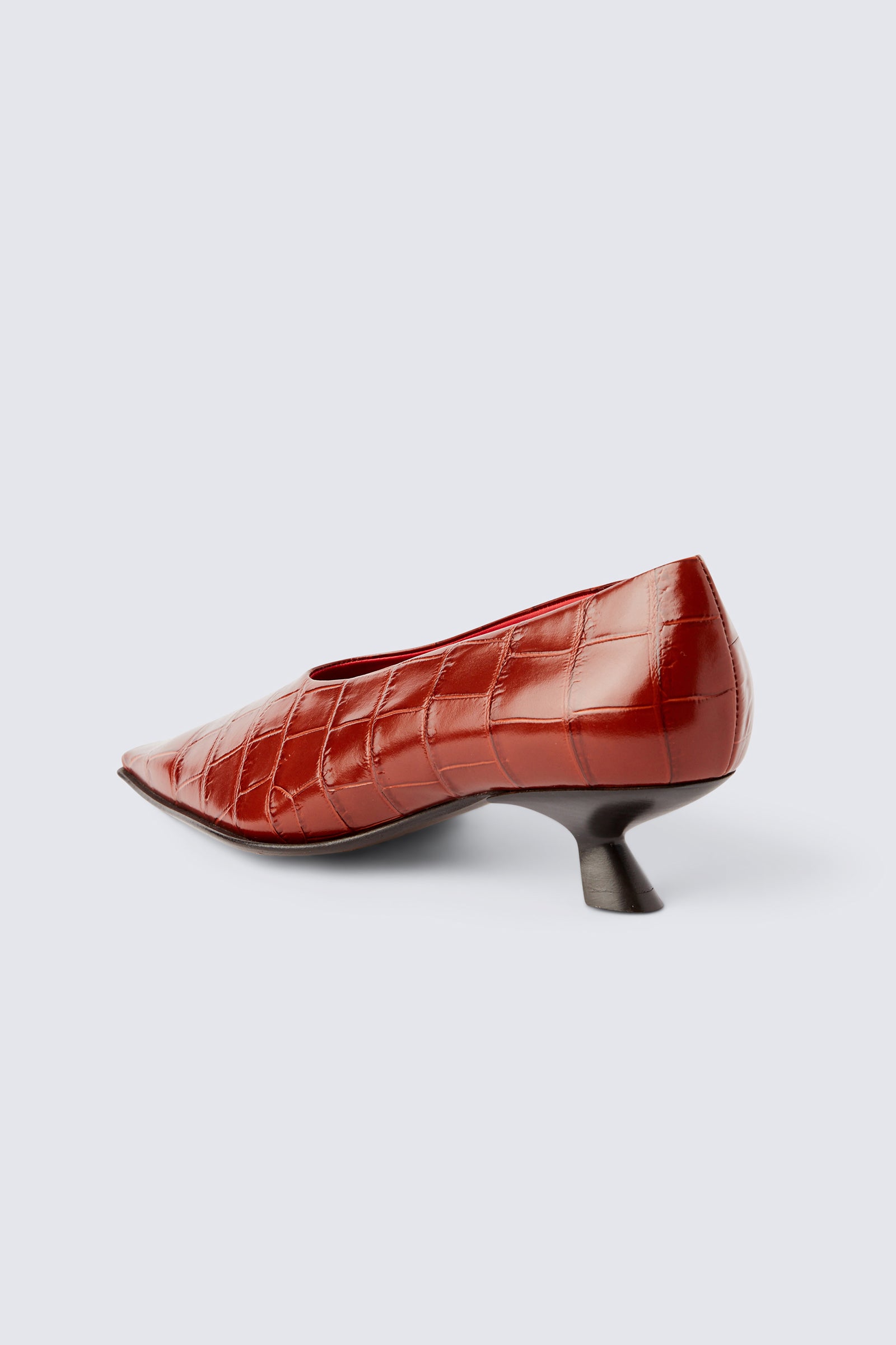 Crocodile Embossed Pump