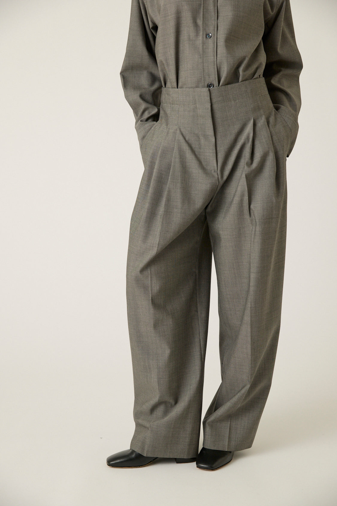 Lira Double Pleat Pant