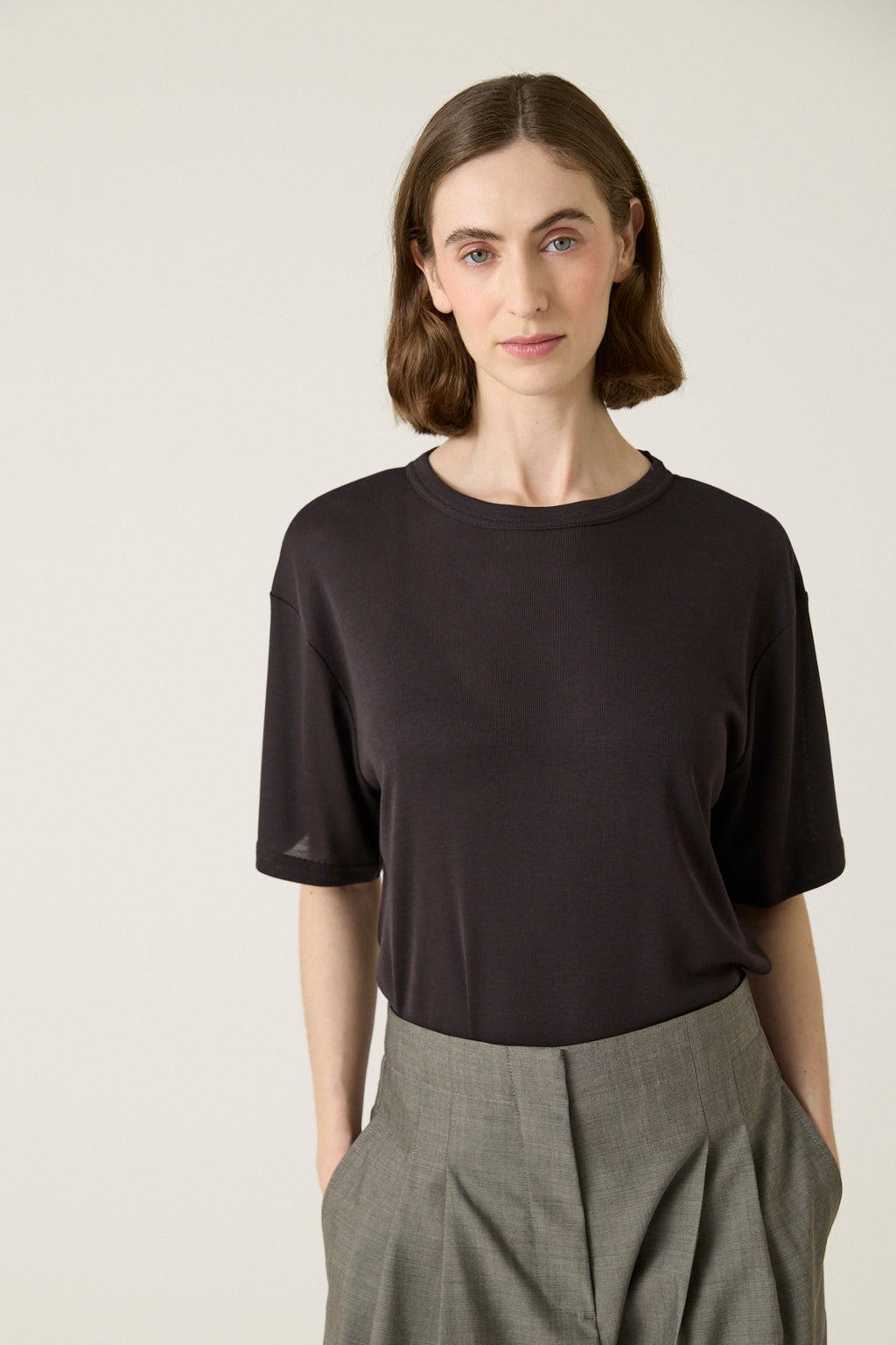 Rond Short Sleeve T-Shirt - Black Grape