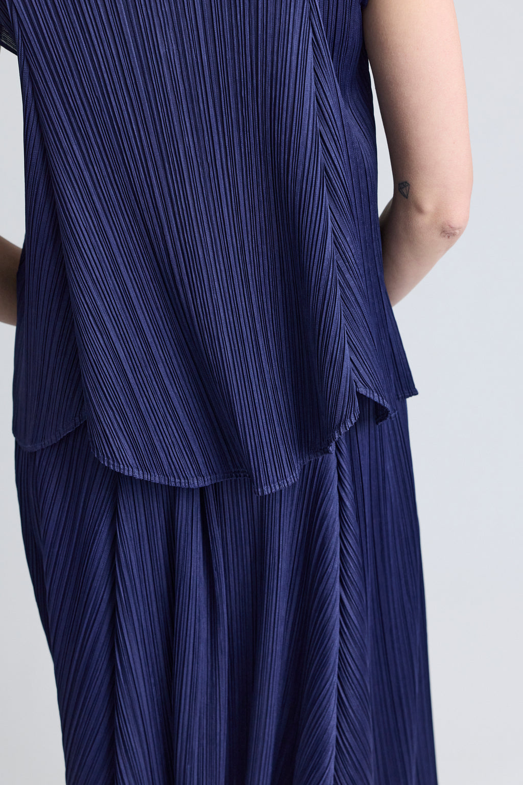 PLEATS PLEASE ISSEY MIYAKE Navy Plissé Skirt Set