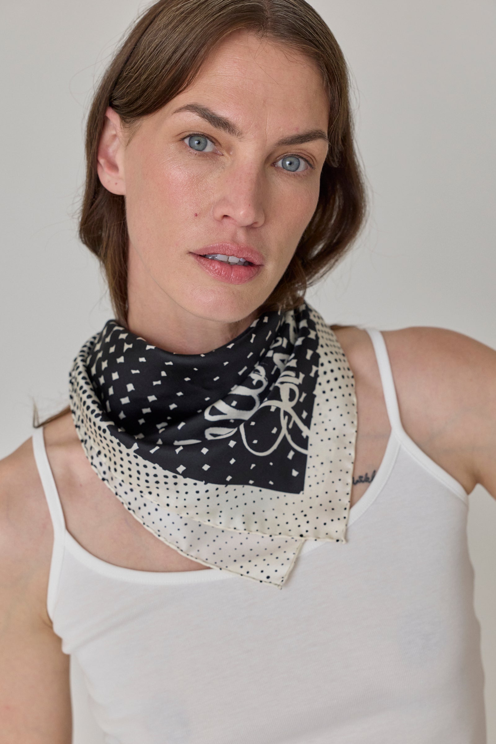 Halftone Wiggle Dot Silk Scarf