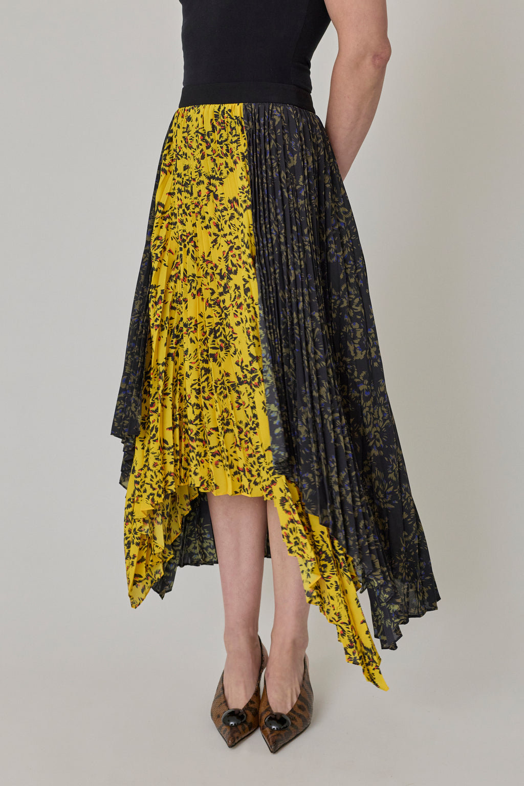 Dome Slash Slingbacks - Embossed Python